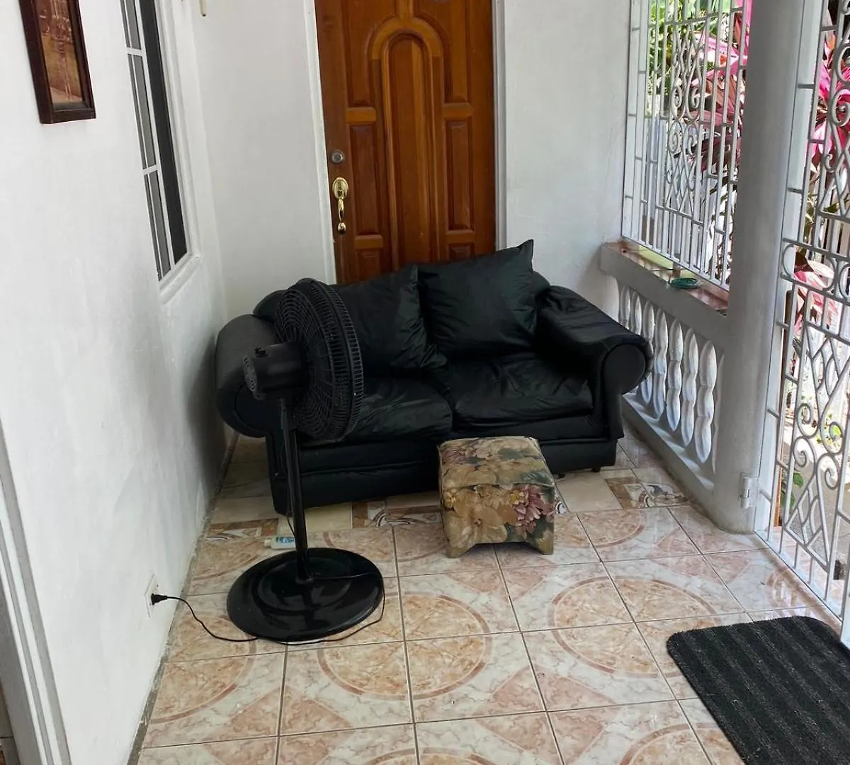 Woody Town Centre Apartment بورت أنطونيو
